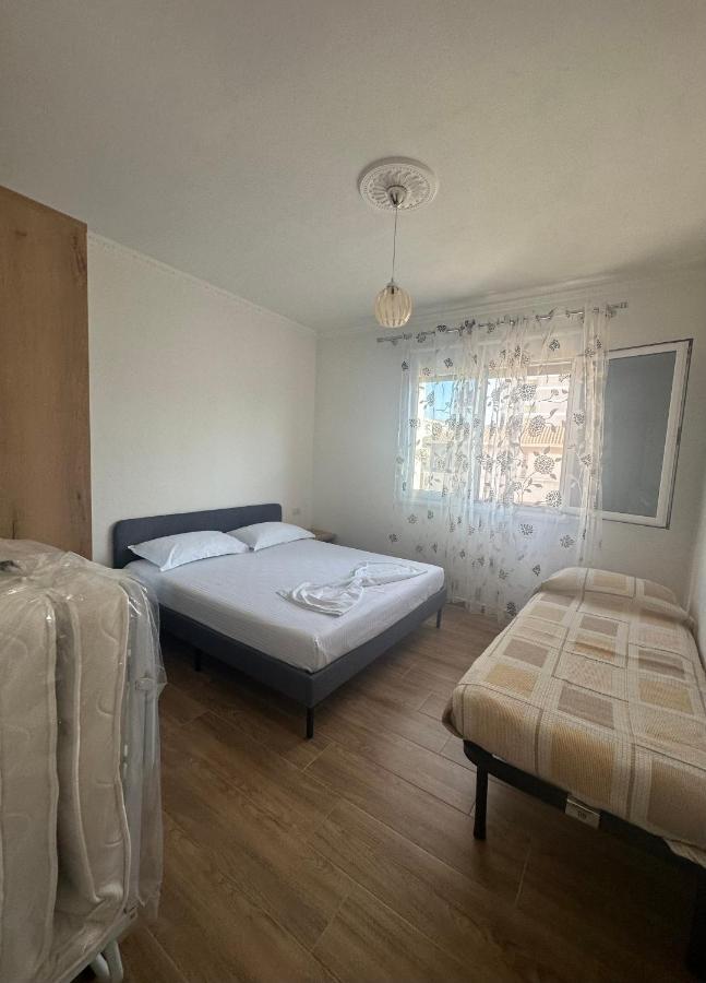 Vlora Central & Comfy Apartment Экстерьер фото